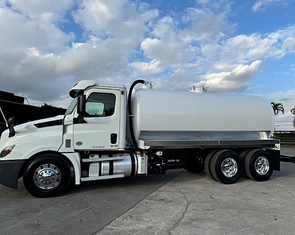 2020 Freightliner Cascadia